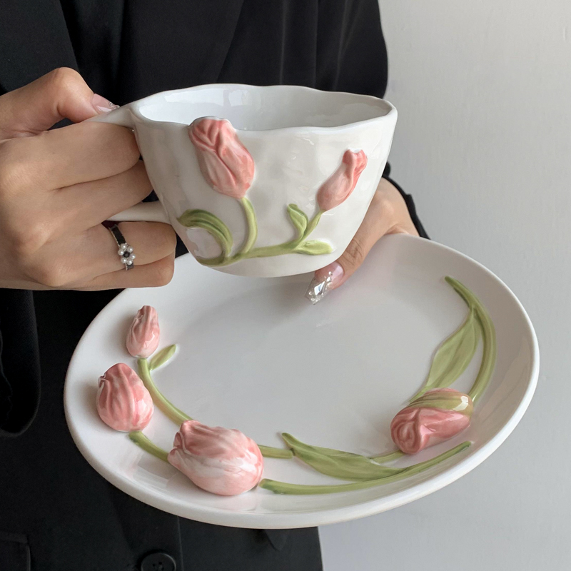 Tulip Ceramic Mug Embossed Flo - огляд і ціна Kitchen Gadgets Wholesale